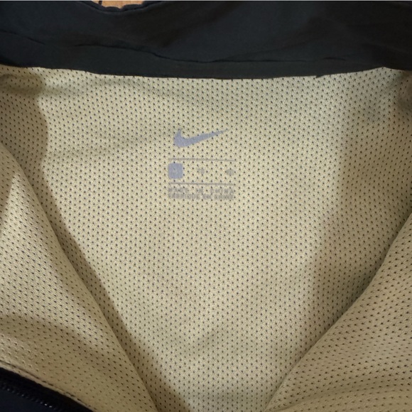 Wake Forest Black and Gold Nike Jacket - Picture 2 of 3